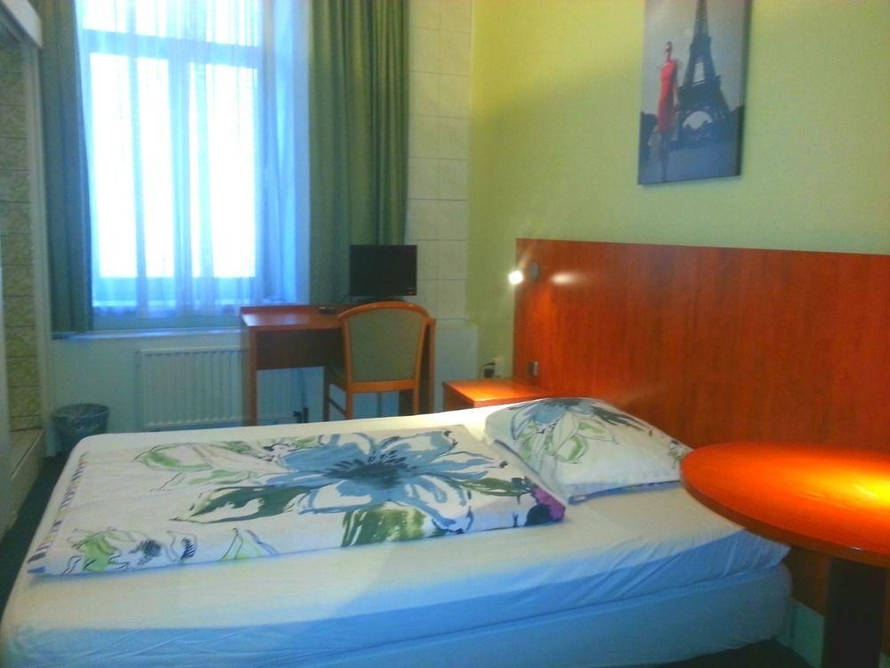 Stationshotel Венло Экстерьер фото